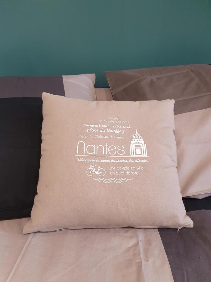 Le Nantais - Appartement Avec Chambre - Hypercentre De Нант Экстерьер фото